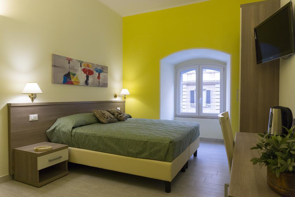 לינה וארוחת בוקר רומא Poppy House חדר תמונה